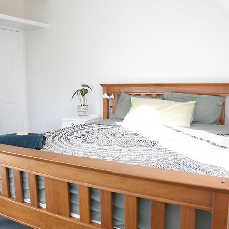 Charming 5 Bed Cottage With Fire Place Scotts Head Exterior foto